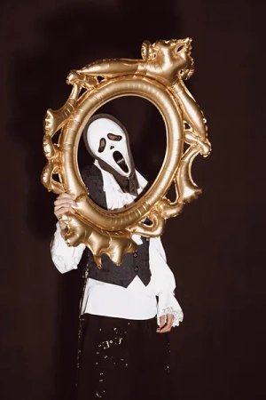 Maska Halloween z kapturem 'Krzyk", 18x31cm