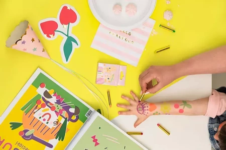 Kredki do malowania twarzy 6 szt