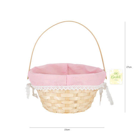 Koszyk wielkanocny wyłożony różową tkaniną