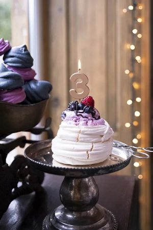 Świeczka urodzinowa Cyferka 3, różowe złoto, 4.5cm