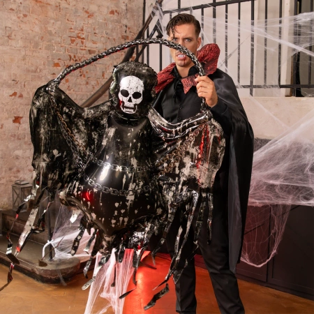 Balon foliowy Śmierć z łańcuchami Halloween 118 x 150 cm