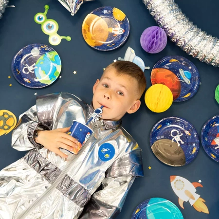 Talerzyki papierowy Kosmos 18cm 8szt.