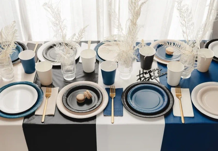 Talerzyki papierowe, czarny, 18cm