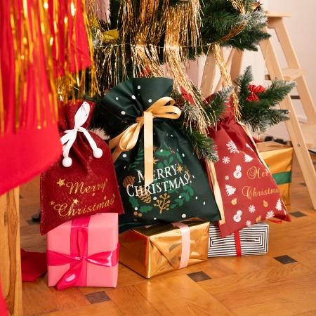 Worek na prezenty świąteczny bordowy mały tłoczony