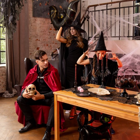 Bieżnik koronkowy pajęczyny Halloween czarny 45x183 cm