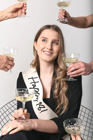 Szarfa Happy 18, krem, 76 cm