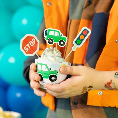 Pikery na tort Auta 8szt.