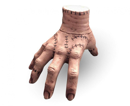 Upiorna rączka (Wednesday)