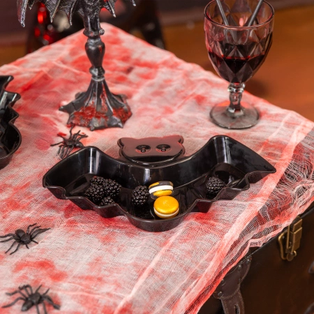 Dekoracja Halloween zakrwawiony obrus 76x300 cm