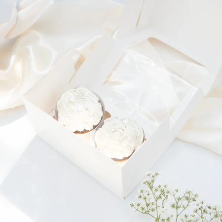 Pudełko na babeczki z przezroczystym okienkiem 3 szt.