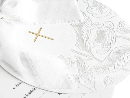 Zaproszenia komunijne Krzyż z gałązkami i kwiatami, białe