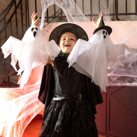 Dekoracja Halloween wiszący Duch w kapeluszu