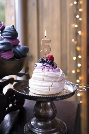 Świeczka urodzinowa Cyferka 5, różowe złoto, 4.5cm