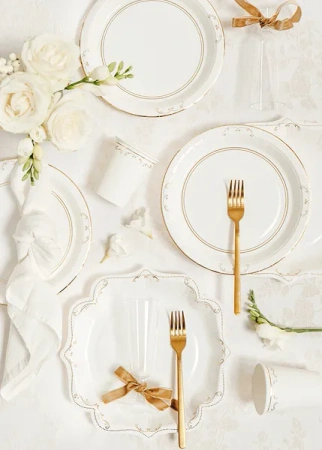 Talerzyki papierowe dekoracyjne z ornamentem, biały, 26cm