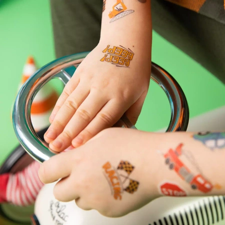 Tatuaże zmywalne Auta 17szt.